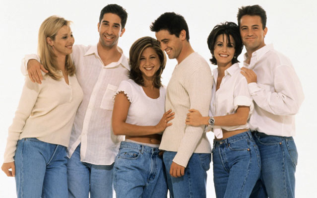 Cast of friends sitcom standing together